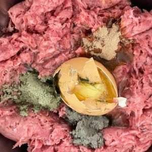 Preorder Fresh Pail 30 lb Beef Chicken Blend